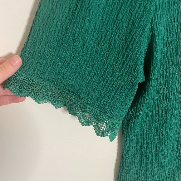 NWOT RW&Co Shirt (Green - Size Medium) - Picture 2 of 3